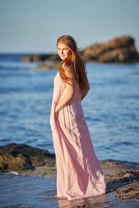 Ningún Otro Vestido Puede Suplantarle al Tuyo: Vestidos de Princesa 100% Lino Color Rosa Claro Sin Mangas Largo Hasta el Suelo con Cuello Redondo - Product Image 2