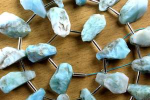 อัญมณี Larimar ธรรมชาติ21ชิ้น,รูปร่างไม่สม่ำเสมอไม่ผ่านการดูแลด้านบนเจาะเครื่องประดับทำขายส่ง - Product Image 5