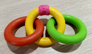 Juguete para masticar para perros, cadenas indecibles de tres anillos de goma vietnamita para mascotas, no admite todas las estaciones - Product Image 3