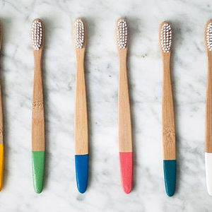 Brosse à dents en bambou de la meilleure qualité du Viet Nam - Product Image 2