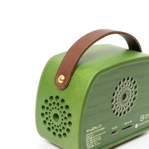 Hickory de madera portátil para altavoces de radio FM 5,0 verde - Product Image 3