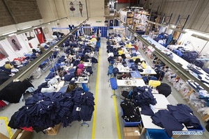 Kimono de Jiu-Jitsu 100% Algodón Preencogido con Tejido Perlado de 450 GSM para BJJ con Logotipo Personalizado, Cómodo para Artes Marciales - Product Image 6