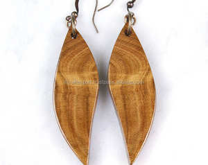 ต่างหูโรแมนติกสำหรับผู้หญิงต่างหูสุดหรูของขวัญงานปาร์ตี้สีทองทำจากไม้ - Product Image 1