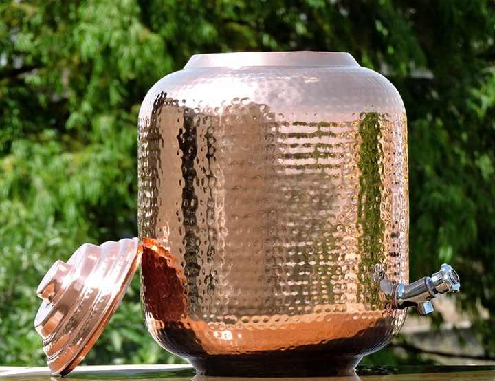 Hammered Heavy Duty Copper Water Dispenser for Sale Shiny Surface Copper Water Tank at Wholesale Price