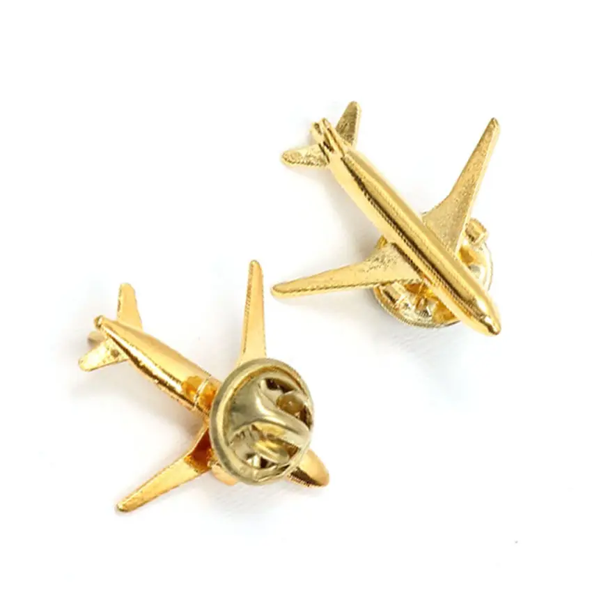 custom metal craft souvenir airline pilot gold aircraft model pin badge