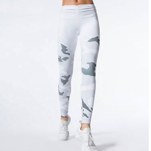 Pantalones de Yoga de cintura alta para mujer de Four Forces, mallas de compresión de gimnasio deportivas personalizables, gran oferta, mallas con estampado de sublimación - Product Image 3