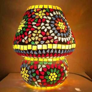 Tampons de table ronds modernes faits à la main en mosaïque de verre coloré-Plusieurs couleurs pour la décoration intérieure - Product Image 5