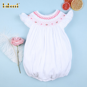 ชุดรอมเปอร์เด็กผู้หญิงน่ารัก พิมพ์ลาย แต่งสม็อค ทรงบับเบิ้ล ผลิตแบบ OEM ODM ผ้าฝ้ายออร์แกนิค 100% ได้รับการรับรองมาตรฐาน OEKO-TEX ติดกระดุมแป๊ก - Product Image 2