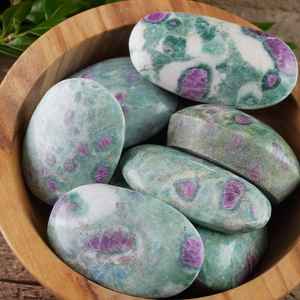 Alta calidad elegante ágata cristal rubí fuschita piedra de Palma piedras preciosas naturales energías curativas pulido bolsillo hogar mascota - Product Image 2