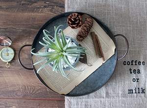 Support à gâteau galvanisé classique à 3 niveaux Design élégant Support en bois Parfait Événements de service Occasions spéciales Pièce de présentation élégante - Product Image 3