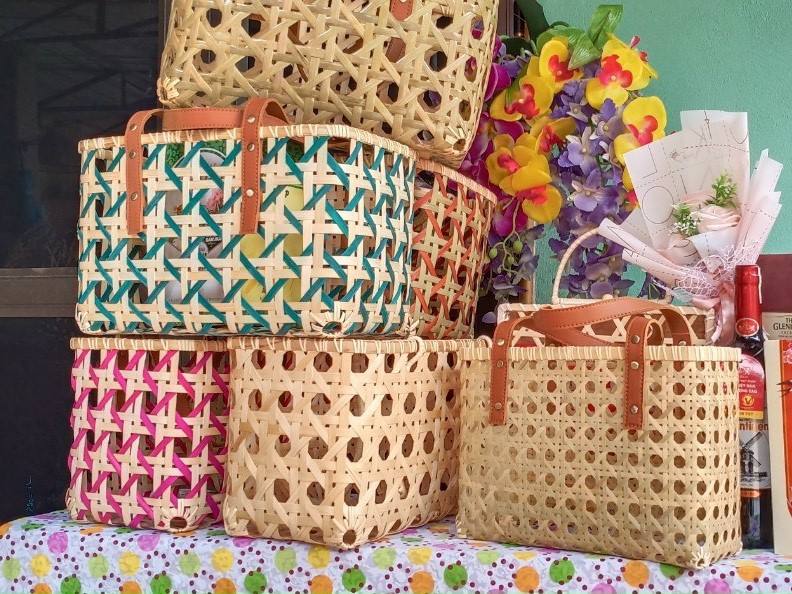 กำหนดเอง