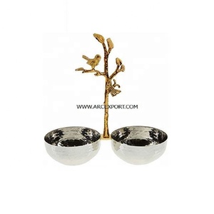 ชามเสิร์ฟโลหะตกแต่งสีทองเคลือบเงา งานแฮนด์เมด ดีไซน์ลายใบไม้ 4 ชั้น สำหรับใส่ช็อกโกแลต - Product Image 2