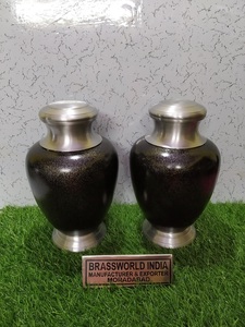 Urna de cremación grabada para cenizas, suministros funerarios de latón negro de alta calidad, línea de plata - Product Image 6