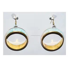 Großhandel Ethnische Einfache Metall Ohrringe Schmuck für Frauen Schmuck Sonnenbrille vvs Diamant Ketten ringe für Männer Modeschmuck