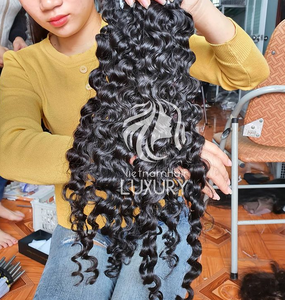 Cabello Humano Vietnamita al por Mayor, Cabello Rizado Euroasiático en Trama Simple y Doble - Product Image 3