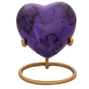Фиолетовый камень сердце полый медальон-сувенир