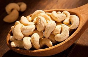 Noyaux de noix de cajou bruts de haute qualité W240, prix compétitif, exportés du Vietnam 2025 - Product Image 6