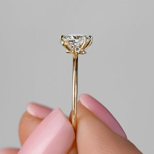 Anillos de Lujo Personalizados al por Mayor, Anillos de Compromiso de Circonita Cúbica, Chapados en Oro de 18k, Plata de Ley 925 - Product Image 5