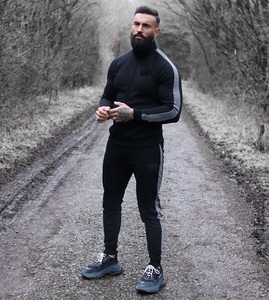 Conjunto Deportivo Sublimado a Rayas para Hombre, Corte Ajustado - Product Image 1