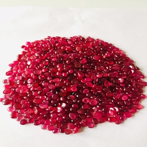 Pierre précieuse lâche rubis naturel ovale coupé rouge avec certificat IGI traité thermiquement - Product Image 4