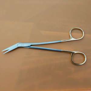 Ciseaux médicaux Tc angulaires de haute qualité de 16cm Nouvel instrument allemand en acier inoxydable Kelly Source d'alimentation manuelle - Product Image 2