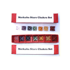 Venta al por mayor personalizado en línea curación cristal chakra regalo box7 Chakra Piedras Grabadas conjunto con Chakra caja de transporte - Product Image 3