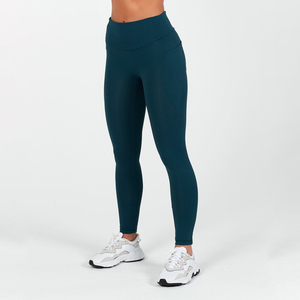 Leggings de sport noirs sans coutures en tricot extensible quadridirectionnel, respirants, écologiques, à taille haute, avec logo personnalisé pour femmes - Product Image 2