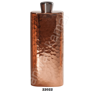 Flacon martelé en cuivre, Long contenant divers motifs - Product Image 1