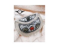 Sac à main en laiton multicolore pour l'été, motif à pois, perles, artisanat de qualité, pour femmes, diamètre 22 cm, couverture simple, meilleur design