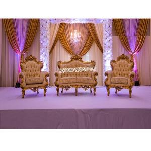 Juego de sofá de madera de teca de diseño moderno para escenario de celebración de boda muebles de escenario Walima recién decorados - Product Image 1