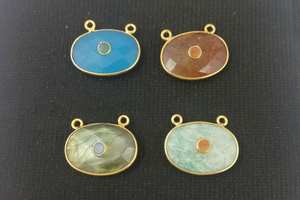 Pendentif à facettes en pierre de lune arc-en-ciel et en pierre naturelle, breloque ovale, petite pierre précieuse plaquée en or, breloques pour boucle d'oreille - Product Image 4