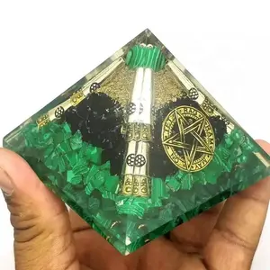 Pyramide de guérison malachite orgonite, 4mm, Protection EMF, vente en gros, chakras/reiki, malachite, cristal