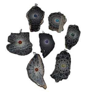 Pendentifs en pierres assorties pour Chakra, 100 pièces, tranches gravées - Product Image 1
