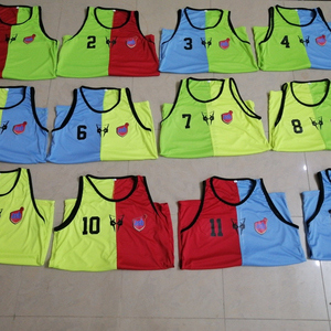 Best Football Bibs Soccer Vest with Custom Design and Custom <b>Singing</b> - Product Image 1