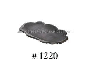 Plateau de service en relief et support pour plats de cuisine Plateau de service en métal en aluminium martelé Antique Food - Product Image 5