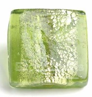 Perles en verre cristal carrées argentées de 25 mm, grandes, avec feuille d'argent, pour bijoux, pendentifs, rideaux et travaux artisanaux, avec des éléments dorés de 2-3 mm