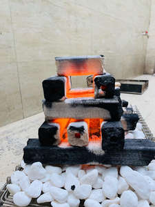 Venta al por mayor de briquetas de carbón de madera dura de combustión prolongada para asar aserrín directamente de Vietnam - Product Image 5