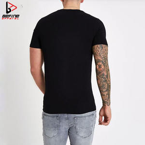 Nueva llegada de lujo camiseta Unisex impresión personalizada Logo Mock Neck camiseta en blanco de gran tamaño camiseta de los hombres para los hombres al por mayor - Product Image 3