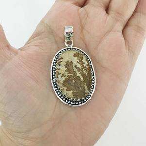 จี้พลอยแจสเปอร์ของผู้ชายสีเงิน925ปรับแต่งได้ดีไซน์รูปวงรีน่ารักทันสมัยพร้อมการตั้งค่าฝาขายส่งเทคโนโลยี - Product Image 4