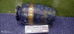 GRANDE URNE DE CRÉMATION GRAVÉE BLEUE NOUS POUR ADULTES FOURNITURES FUNÉRAIRES INDIENS BRASSWORLD DE HAUTE QUALITÉ - Product Image 2