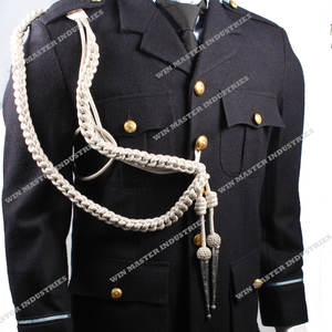 Vestido Ceremonial con Aiguilletes Sintéticos Dorados - Product Image 4