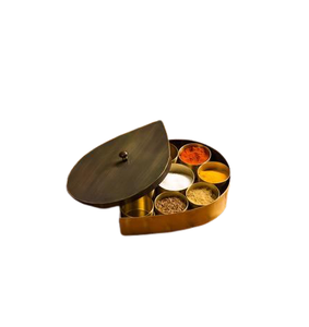 Admirable diseño Masala caja contenedor para Hotel Hogar y restaurante utensilios de cocina forma de gota caja de especias a precios bajos - Product Image 1