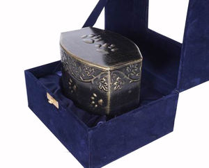 IRON PET CREMATION <b>URN</b> BRASS ANTIQUE PET <b>URN</b> BARREL <b>ASHES</b> <b>URN</b> <b>FOR</b> PET DESIGNER PET <b>URN</b> PAW ENGRAVED PET <b>URN</b> <b>DOG</b> PET <b>URN</b> - Product Image 3