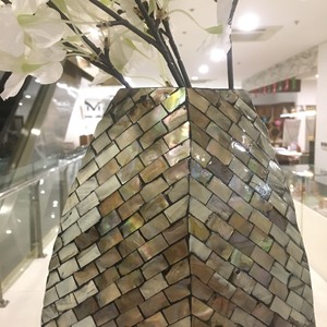 Conçu avec des vases en mosaïque de perles, acceptant les commandes en gros - Product Image 3