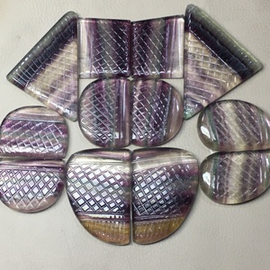 หินฟลูออไรต์คู่แกะสลักอัญมณีทรงหลังเบี้ยหลวมจี้เครื่องประดับขายส่งราคาต่อกรัมธรรมชาติ - Product Image 2