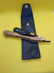 Maquinilla de afeitar de seguridad de acero inoxidable de una sola hoja con mango de madera, maquinilla de afeitar de peluquero de hoja completa para cortes de pelo facial - Product Image 2