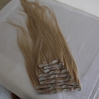 Extensions à clipser 100% Cheveux Vierges, Élégantes et Pratiques, Ondulation Naturelle, Double Trame Machine, Trame Effet Peau, Cheveux Russes Remy Vietnamiens, Abordables