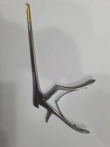 Kerrison Punch Premium 8 pouces, instrument chirurgical manuel avec garantie de 5 ans, certifié ISO 13485 - Product Image 3