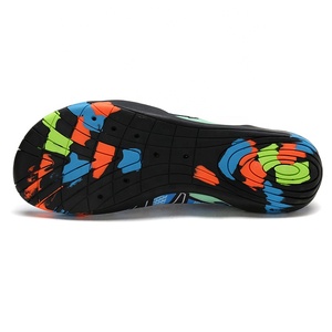 Offre Spéciale unisexe mince chaussures de sports nautiques <span class=keywords><strong>pieds</strong></span> nus séchage rapide Aqua Yoga Gym Wading chaussures pour hommes femmes - Product Image 6