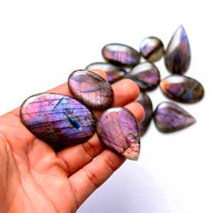 Cabujones de labradorita púrpura, esfera de labradorita, colgante de labradorita con baño de oro, bola de labradorita, colgante de mariposa de cristal, cabujón - Product Image 6